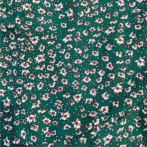 Floral wrap mini skirt - Picture 6 of 7